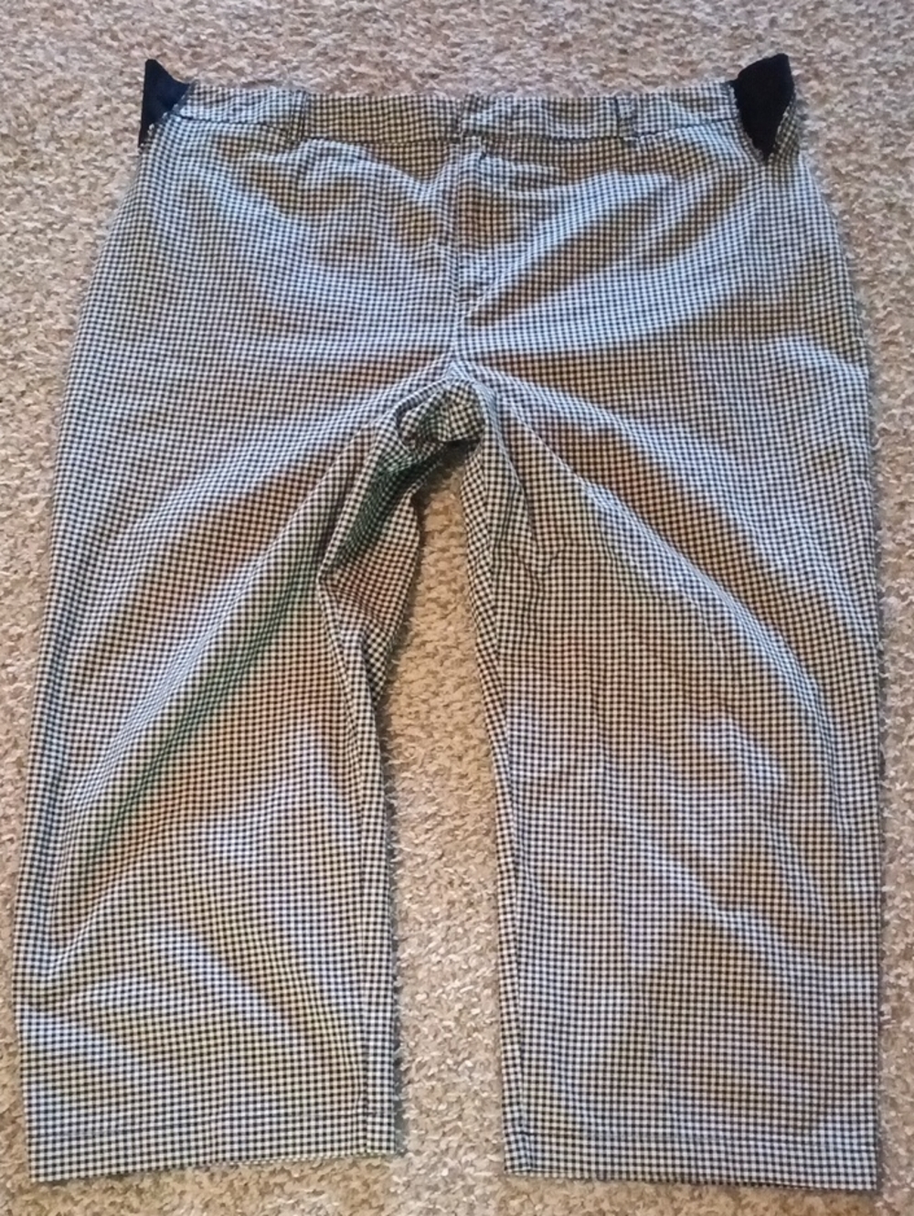 Women's Croft & Barroew Tan And Black Micro-Check Casual Capri Pants